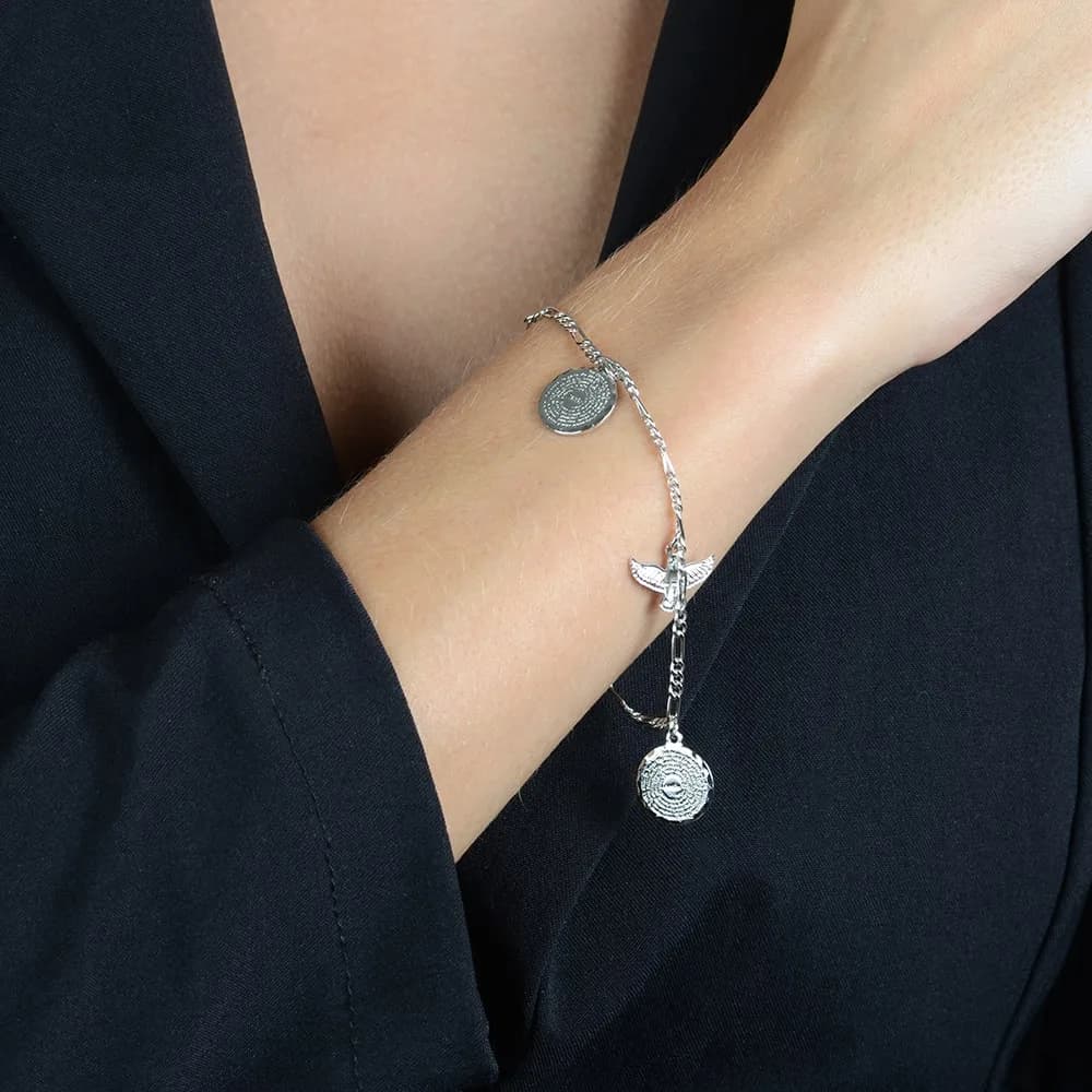 Pulseira Prateada Religiosa Pai Nosso e Espírito Santo · Banhado a Ródio